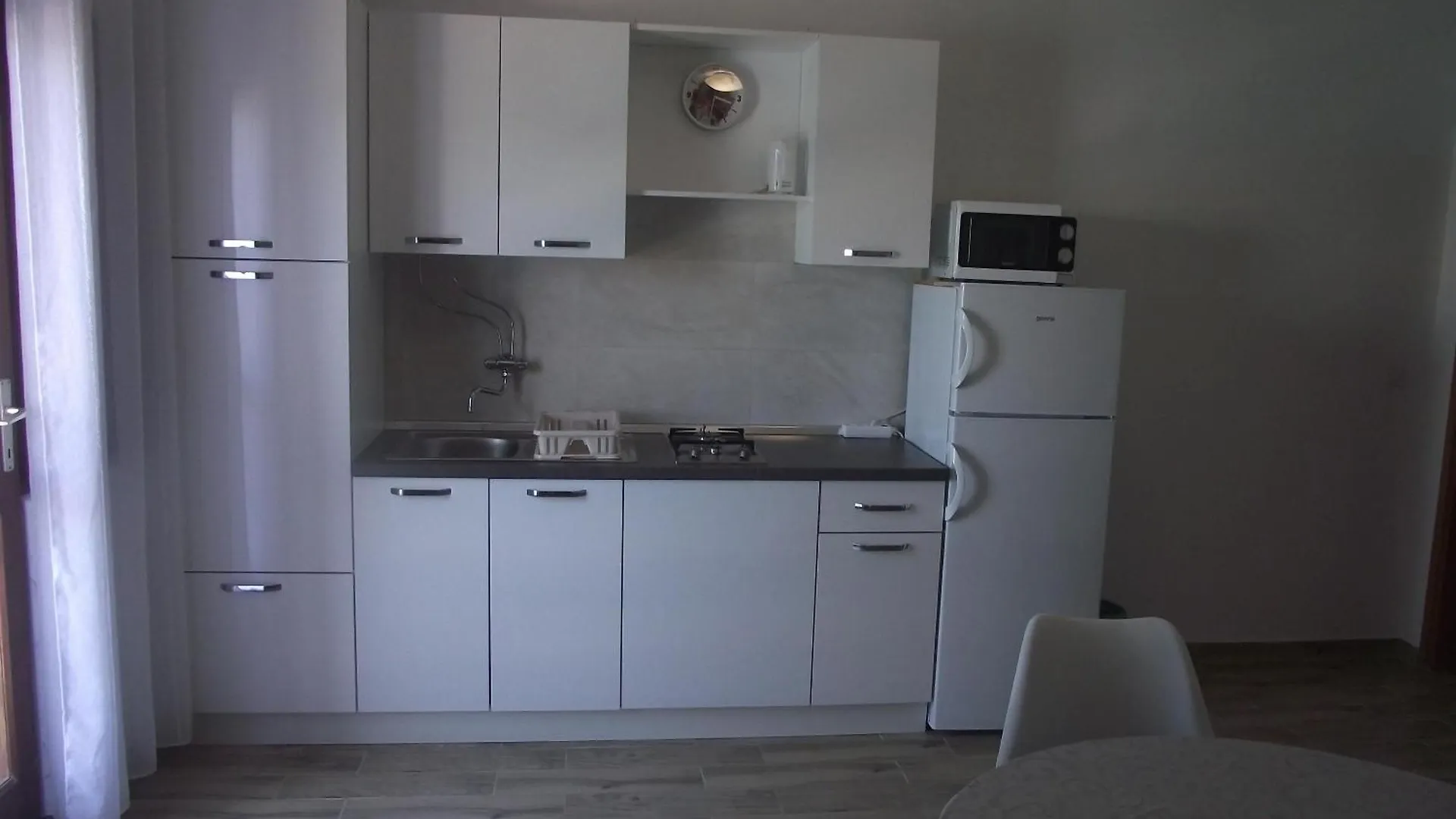 Apartments Milo Kukljica